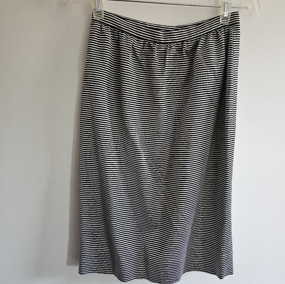 80s George Gross Black-and-White Striped Belted Skirt-Suit - Picture 6 of 8